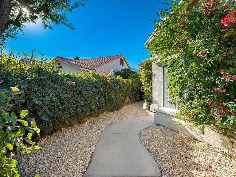 45809 Crosswater St — Photo 46