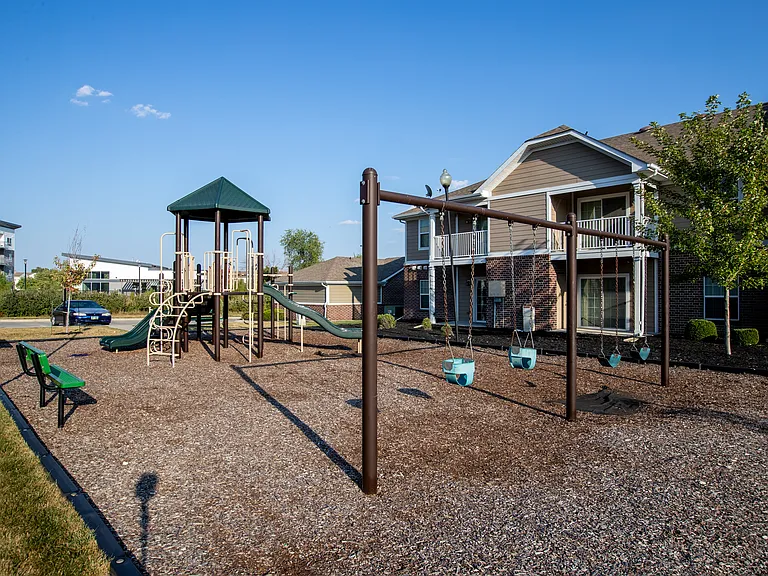 205 NE Hayes Dr — Photo 21