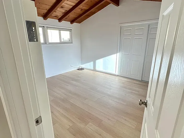 106 E Avenida Ramona #A — Photo 13