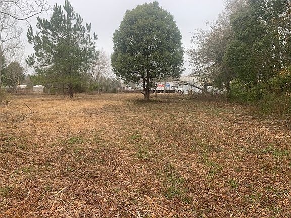 3rd image of 0 E Silverhill Ave