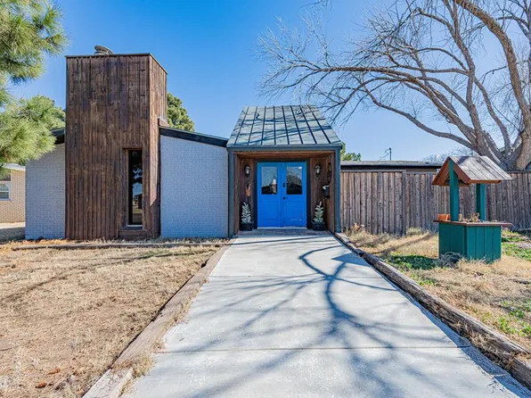 2002 Orlando Dr, Odessa, TX 79763