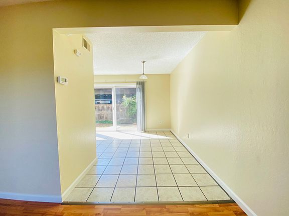 5th image of 8749 Woodman Way APT D