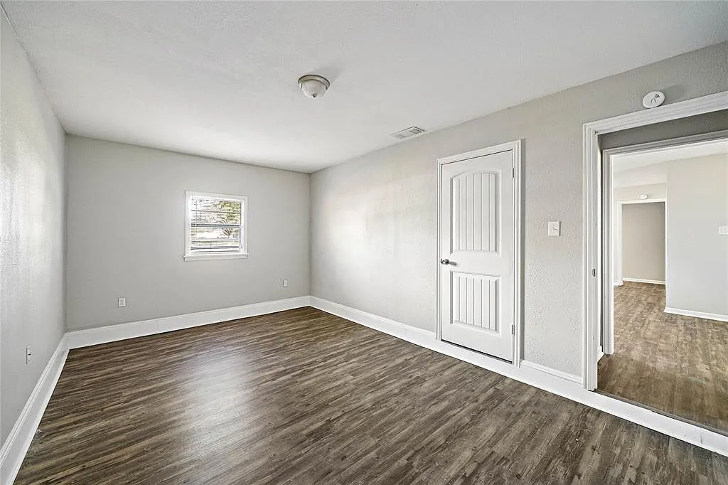 105 Plum Street - 1 — Photo 4