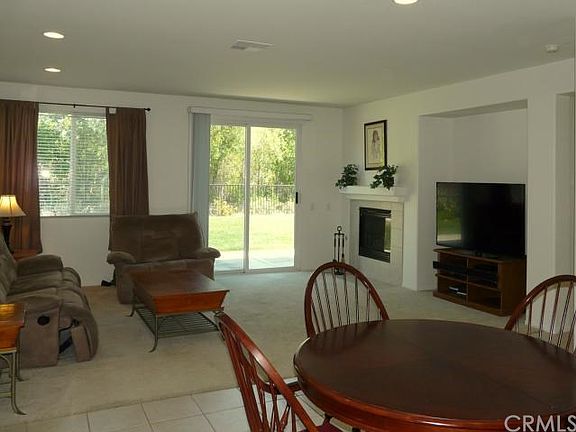 3rd image of 18552 Hillview Ln
