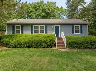 8116 Thorndike Rd, Greensboro, NC 27409