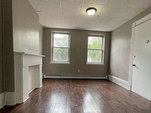 2nd image of 262 Chadwick Ave #2F