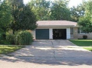 732 Jefferson Ave #2, Elgin, IL 60120