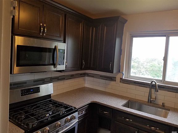 4th image of 953 Fenwood Dr