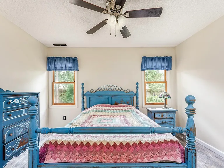 1509 Pointer Ln — Photo 5