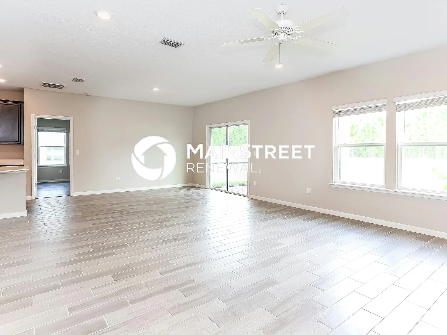 9689 Lemon Grass Ln — Photo 4