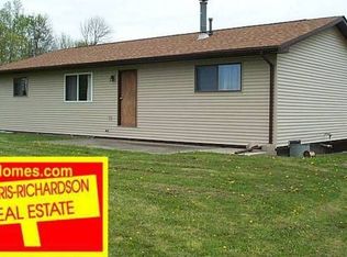 402 Dobler Rd, Sterling, MI 48659