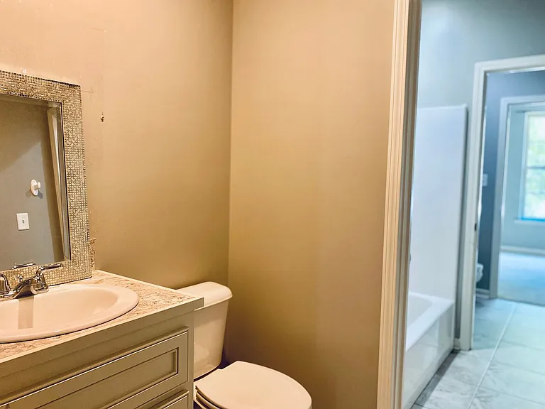 428 General Mouton Ave — Photo 12