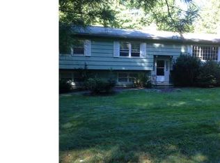 592 Derby Milford Rd, Orange, CT 06477