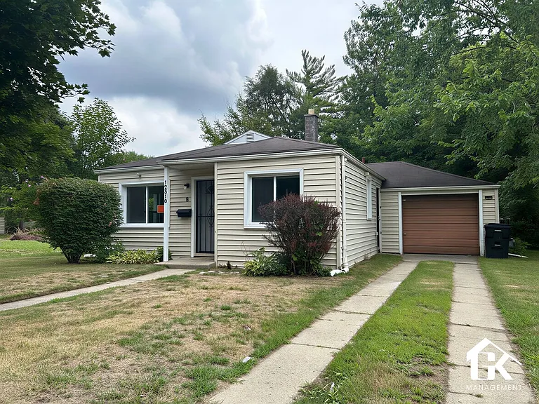 17310 Fenton St — Photo 15