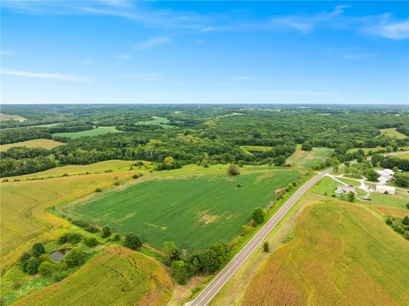 6 Highway E, Milan, MO 63556