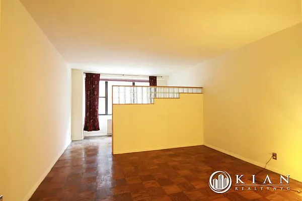 Rented by Kian Realty | media 1