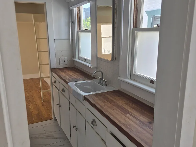 3537 Louisiana St — Photo 3