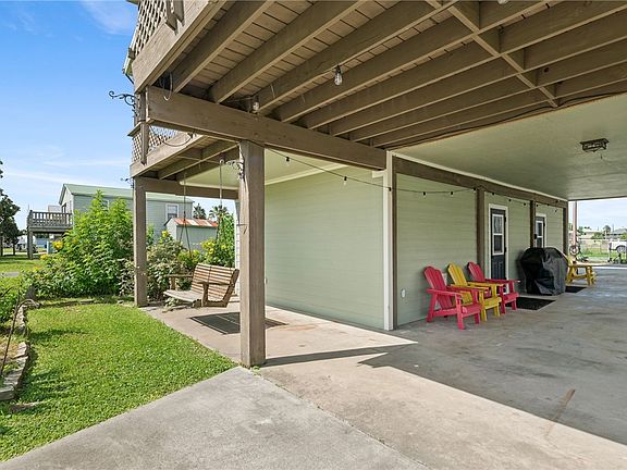 3rd image of 1402 Van Buren Ave