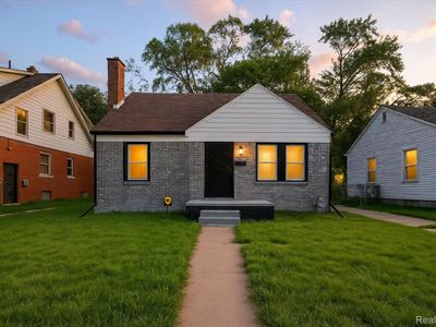 15876 Burt Rd, Detroit, MI, 48223