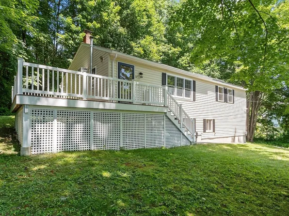 57 Kendall St, Gardner, MA 01440