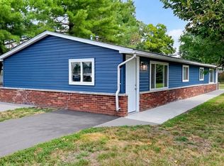 209 Roxana Ave #B, South Roxana, IL 62087