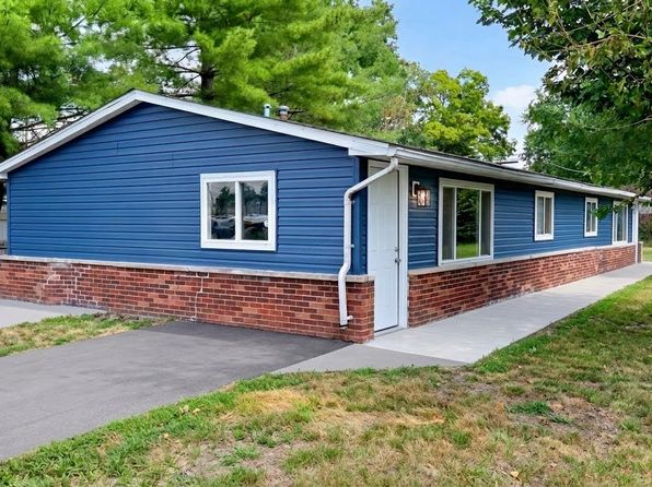 209 Roxana Ave #B