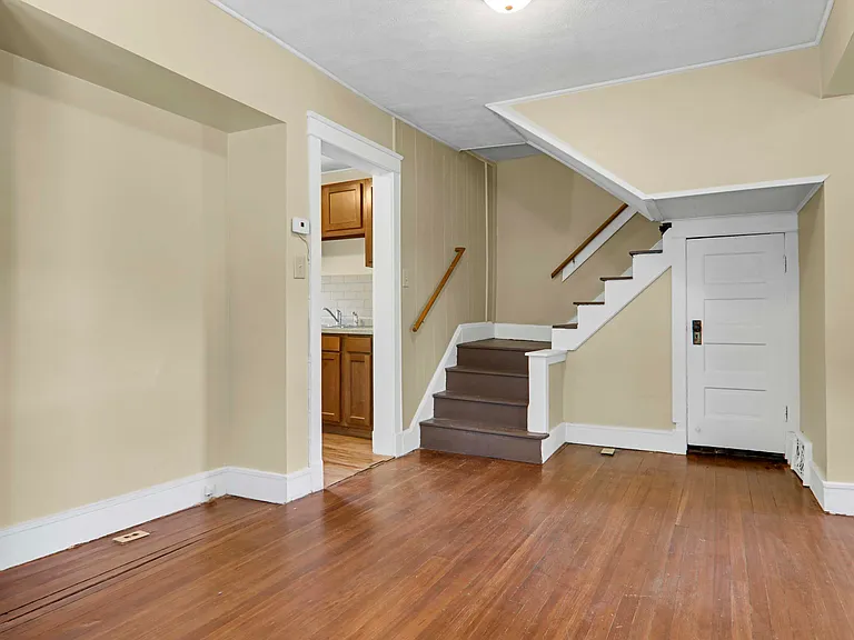 702 S Madison St #1 — Photo 9