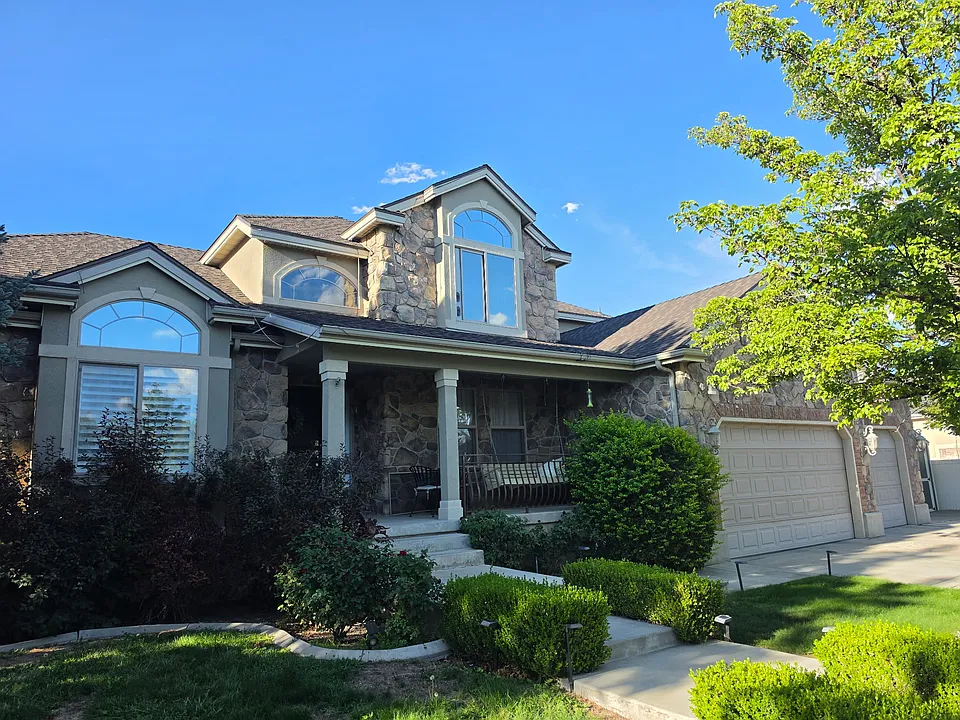 1388 W Skyscape Way