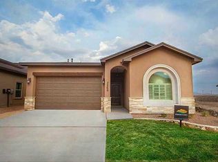 109 N Stoneside Dr, El Paso, TX 79928