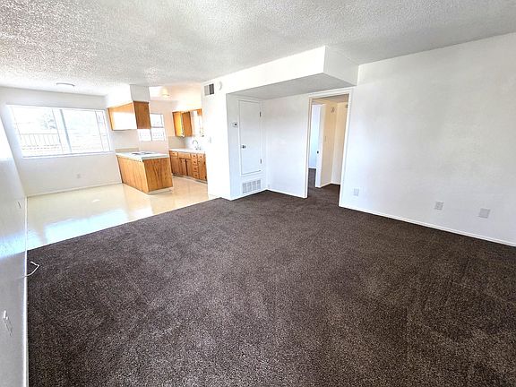 2nd image of 332 N 2nd St APT E