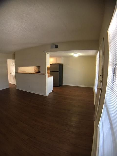 1st image of 4709 Harmon Ave APT 304