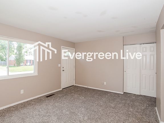 4th image of 663 Charwood Dr