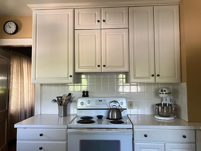 2819 E 18th Ave — Photo 12