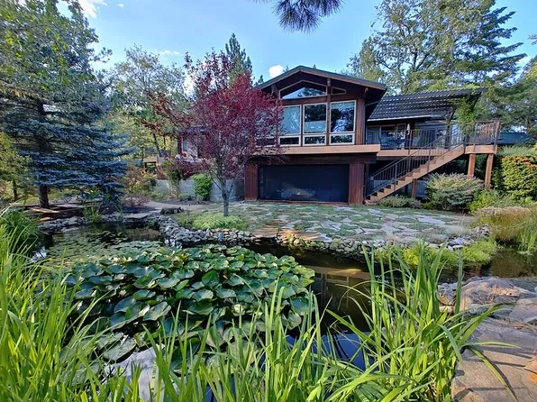 6385 W Evans Creek Rd, Rogue River, OR 97537