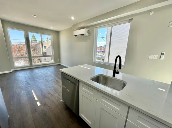 1230 N Marshall St, Philadelphia, PA