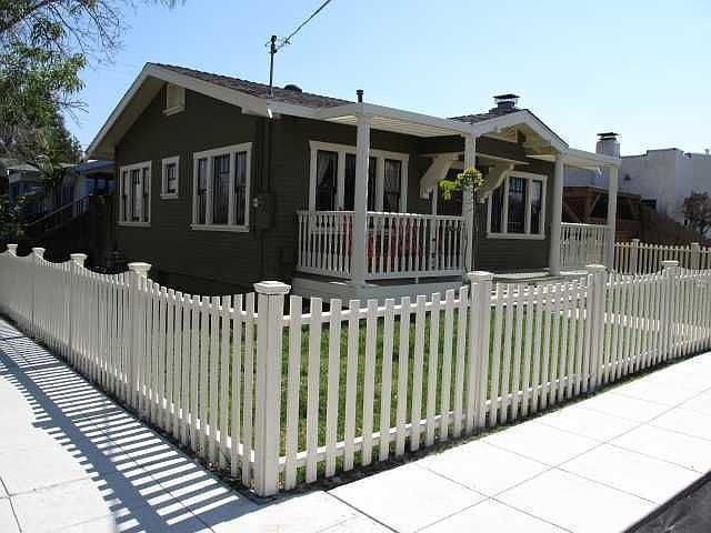 2nd image of 4493 38th St