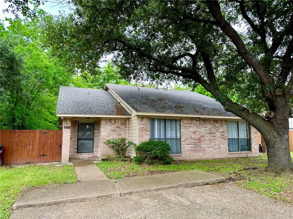 706 Cross Timbers Dr, College Station, TX 77840