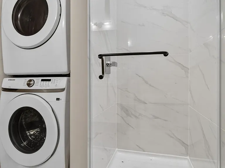 Washer/Dryer