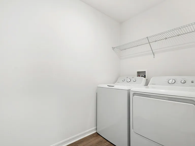 13140 Bovet Ave — Photo 21
