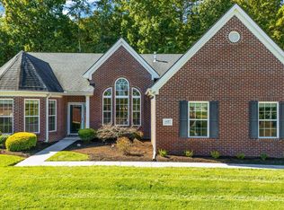 1427 Granada Dr, Lenoir City, TN 37772