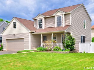 9 Crystal Dr, East Granby, CT 06026