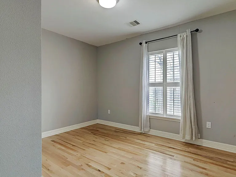 4210 Marina St — Photo 12