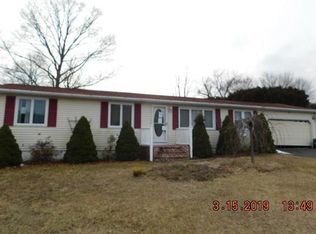 46 Whalon Ave, Swansea, MA 02777