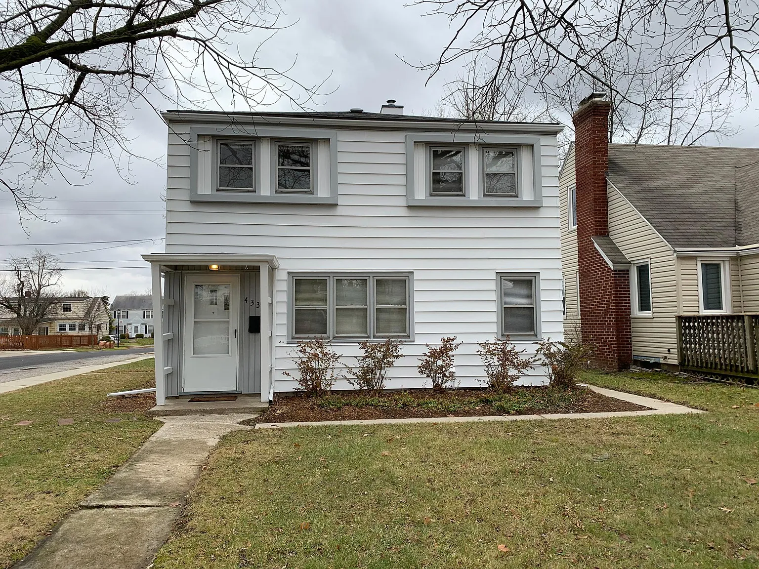 4330 Fairfield Ave — Photo 2