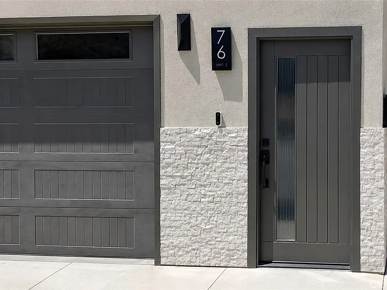 76 Seton Rd #2 — Photo 2