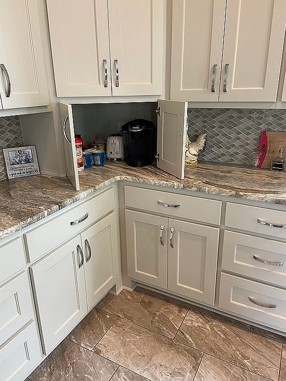 706 Waterview Rd, Youngsville, LA 70592 Zillow