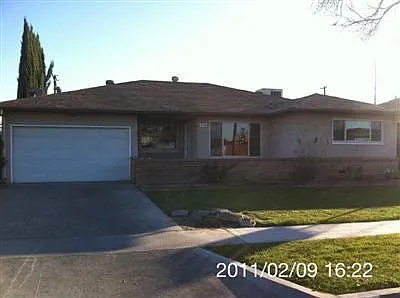 2928 E Pico Ave photo 1