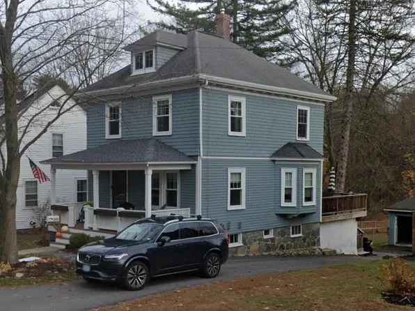 790 Middle Road, Portsmouth, NH 03800-1