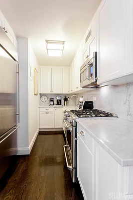 Sold by Bellmarc Realty | media 5