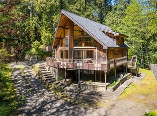 1949 Yew St, Bellingham, WA 98229